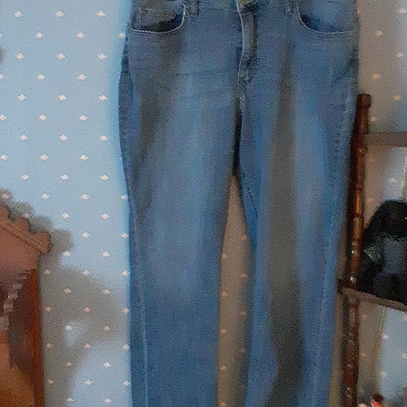 Jeans - Picture 4 of 4